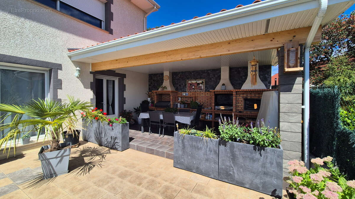 Maison à CHATELGUYON