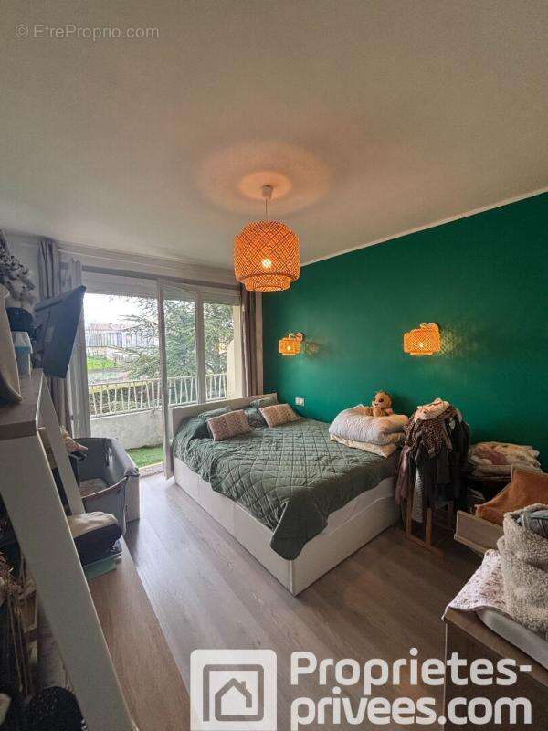 Appartement à SAINT-ETIENNE