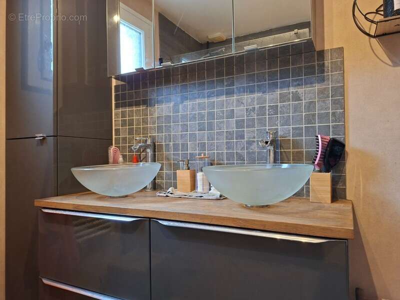 Maison à FRESNAY-SUR-SARTHE