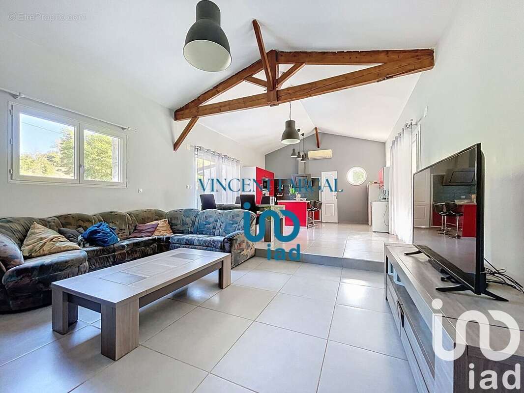 Photo 3 - Maison à SAINT-MAURIN