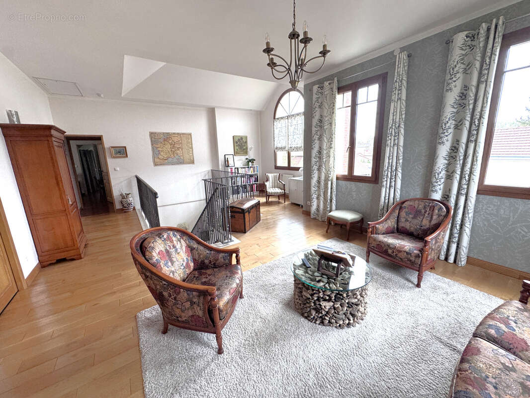 Maison à EZY-SUR-EURE