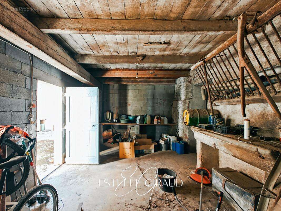 Maison à CAUNES-MINERVOIS