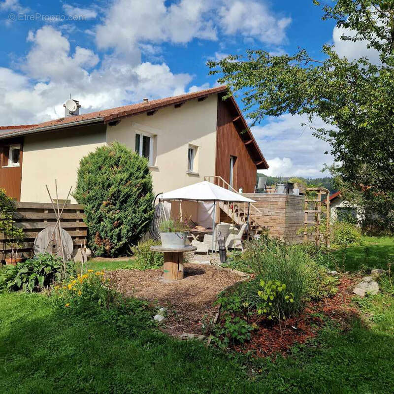 Maison à XAMONTARUPT