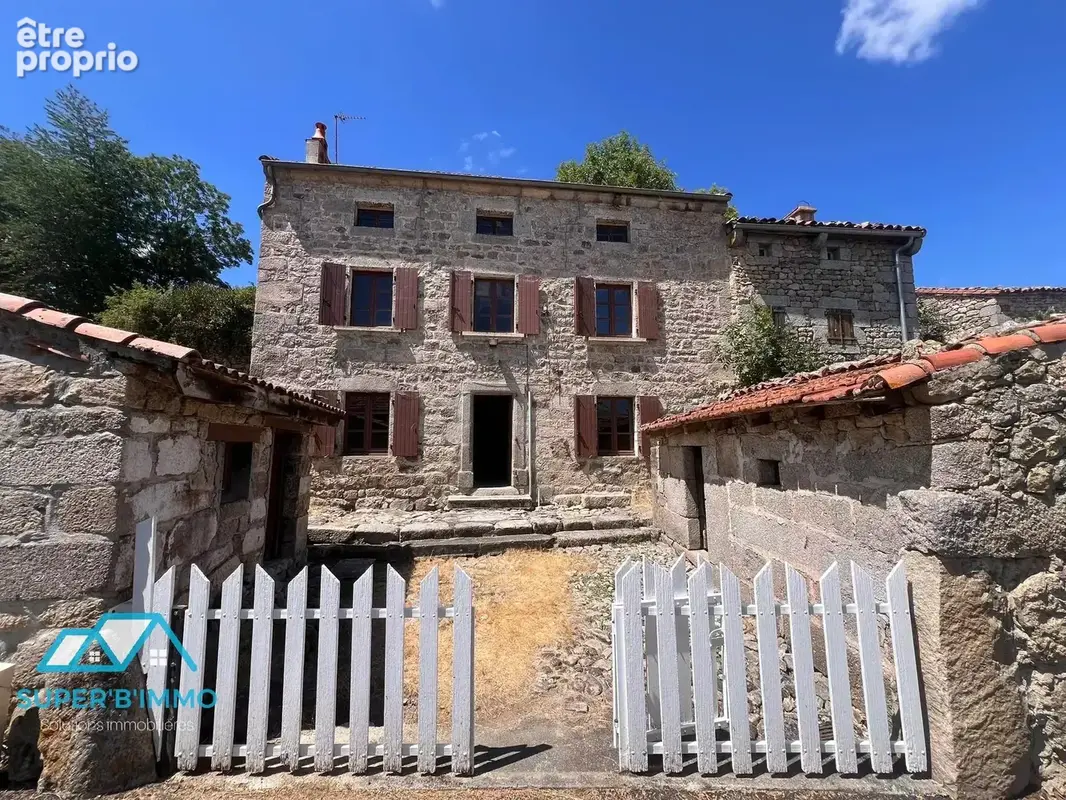 Maison à SAUGUES