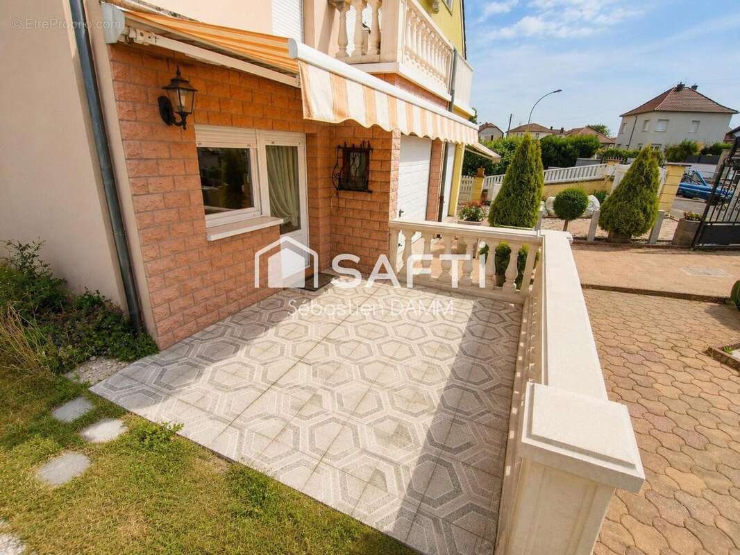 Maison 104 m² à Wittenheim  - photo 2