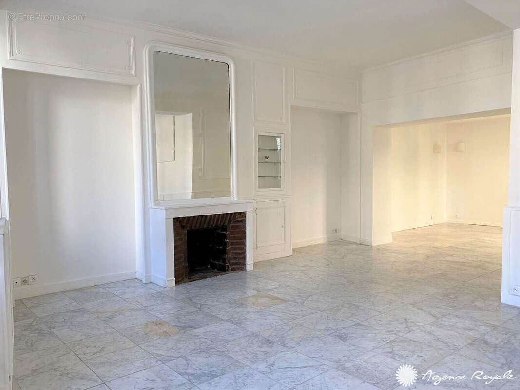 Maison à SAINT-GERMAIN-EN-LAYE