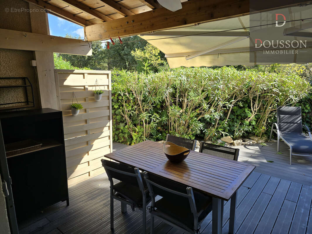 Appartement à UZES