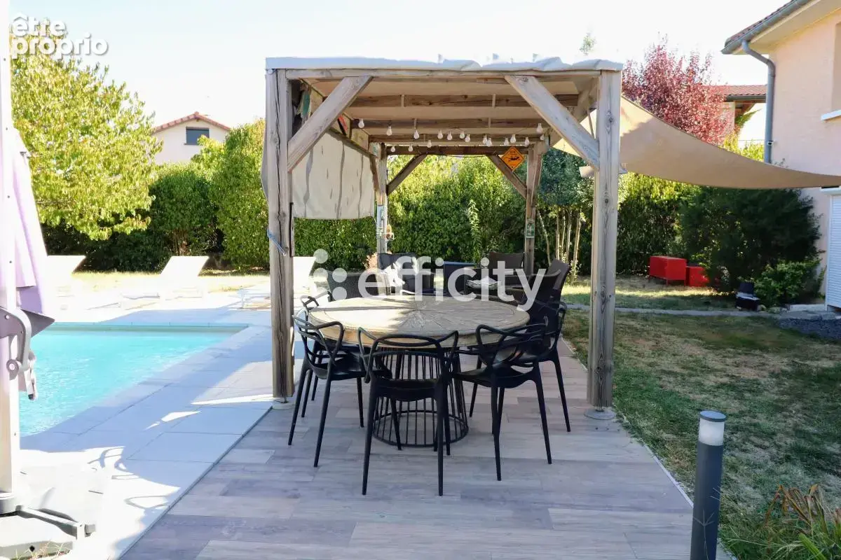 Maison 7 pièces 155 m² à vendre à Chazay-D'azergues (69380) - photo 13