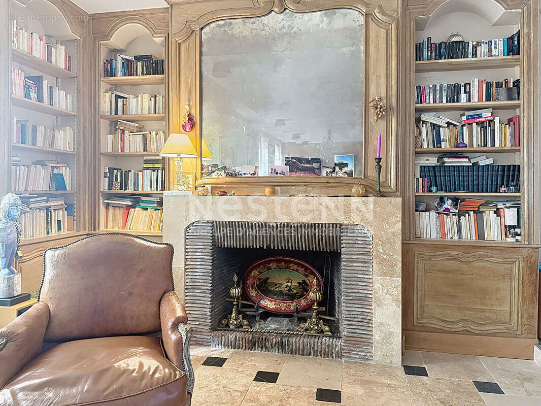 Appartement à LAMORLAYE