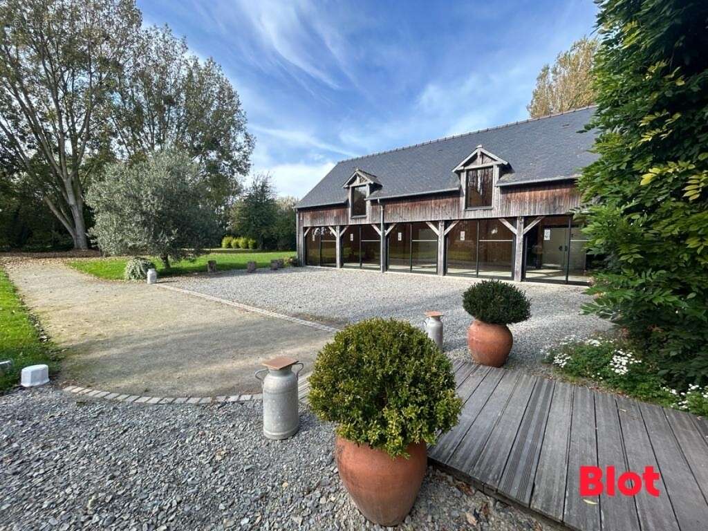 Maison à DOL-DE-BRETAGNE