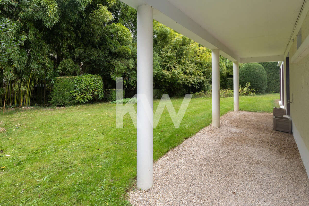 Maison 142 m² à Le Pecq  - photo 6