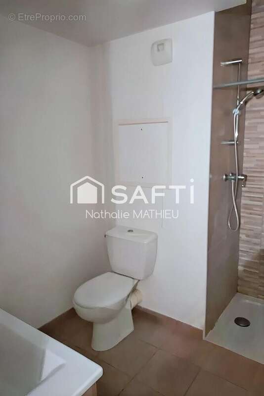 Photo 8 - Appartement à BUSSY-SAINT-GEORGES