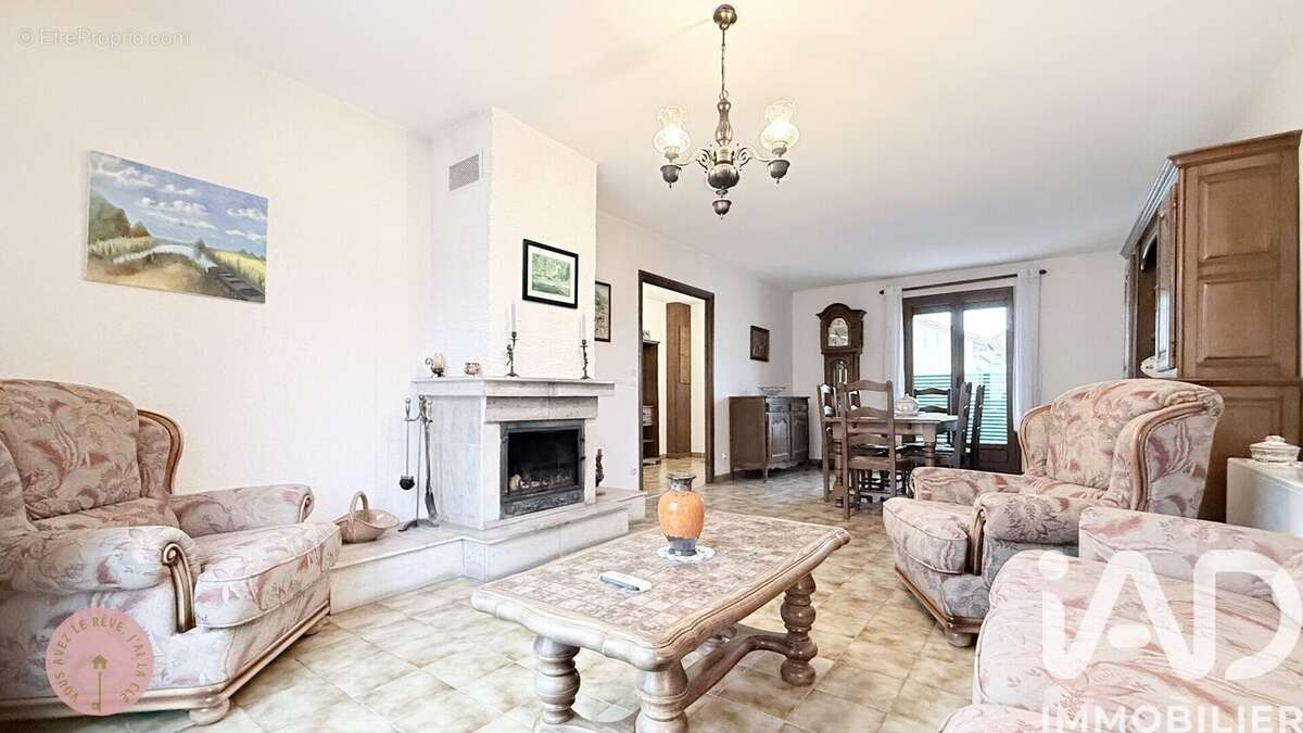 Photo 3 - Maison à ANGEVILLERS