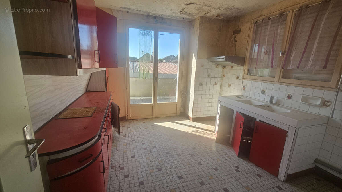 Ensemble immobilier de rapport   Fort potentiel locatif   Rentabilité brute jusqu'à 15,9 % - photo 8