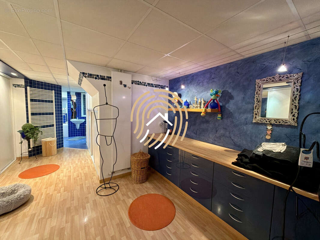 Maison 310 m² à Valenciennes  - photo 8