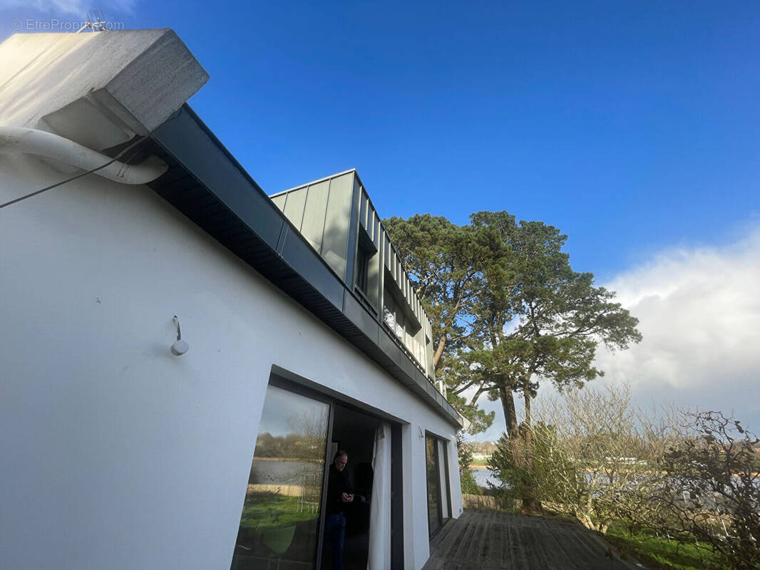 Maison à LE RELECQ-KERHUON