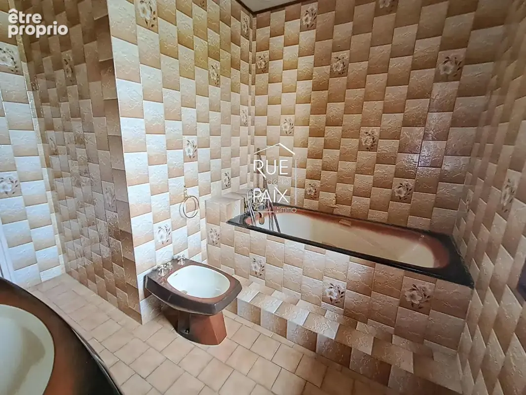 Maison spacieuse avec grand terrain à Naintré - photo 6