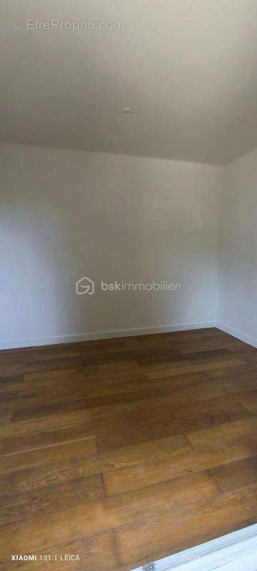 Appartement 4 pièces de 80 m² Noisy-le-Grand Secteur Noisy Champs - photo 16