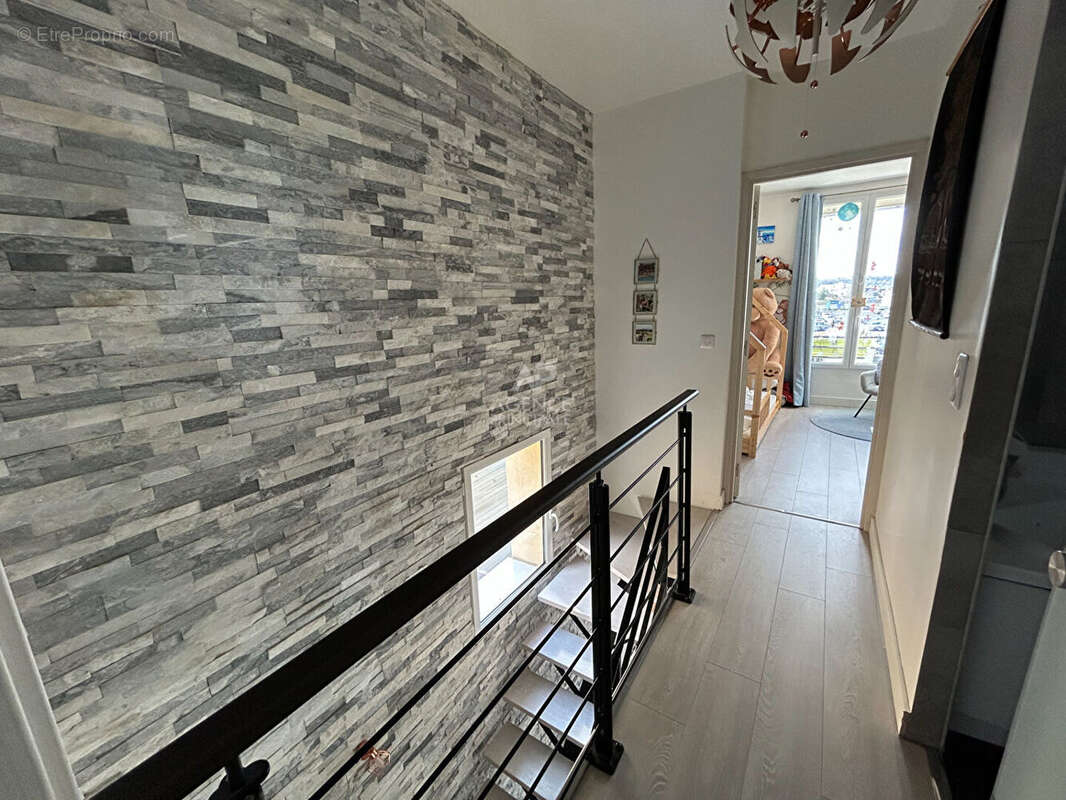 Maison à CARRIERES-SOUS-POISSY