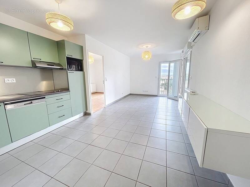 Appartement à JUVIGNAC