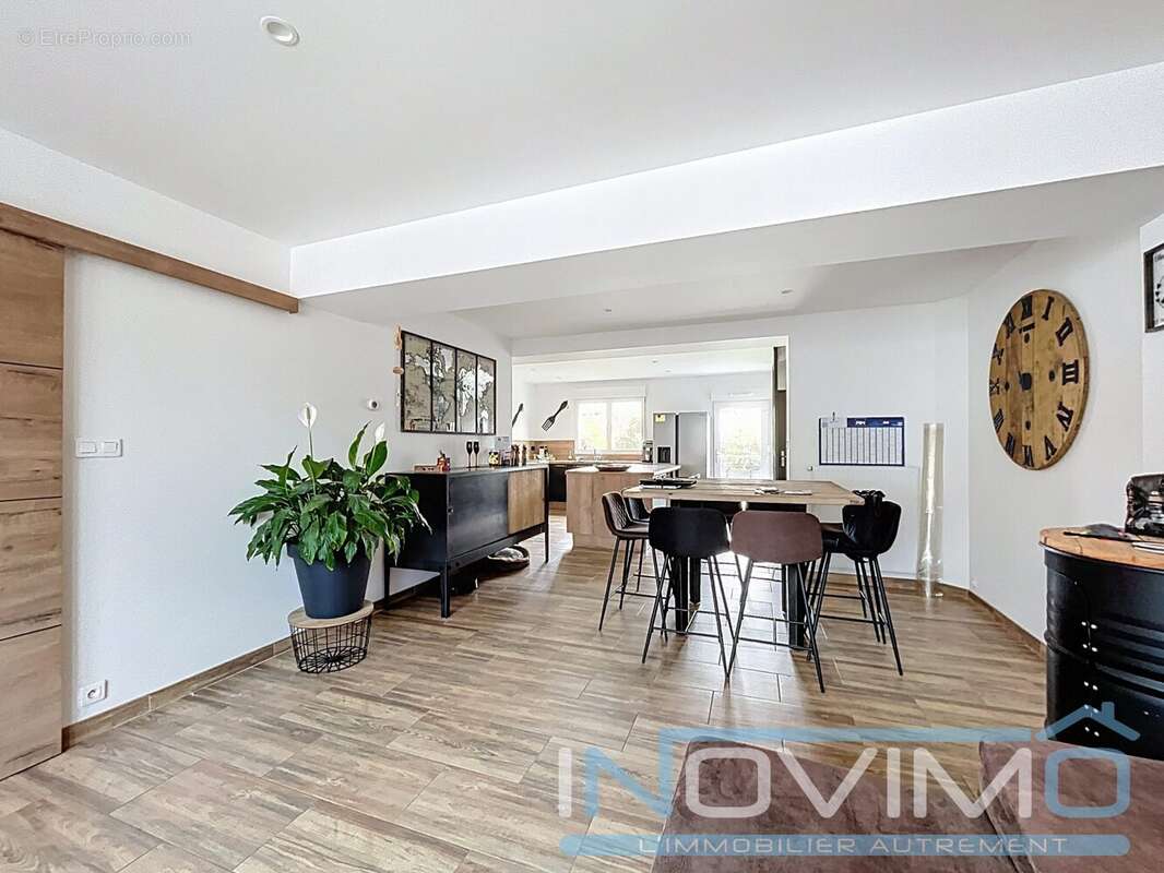 Maison à COUDEKERQUE-BRANCHE