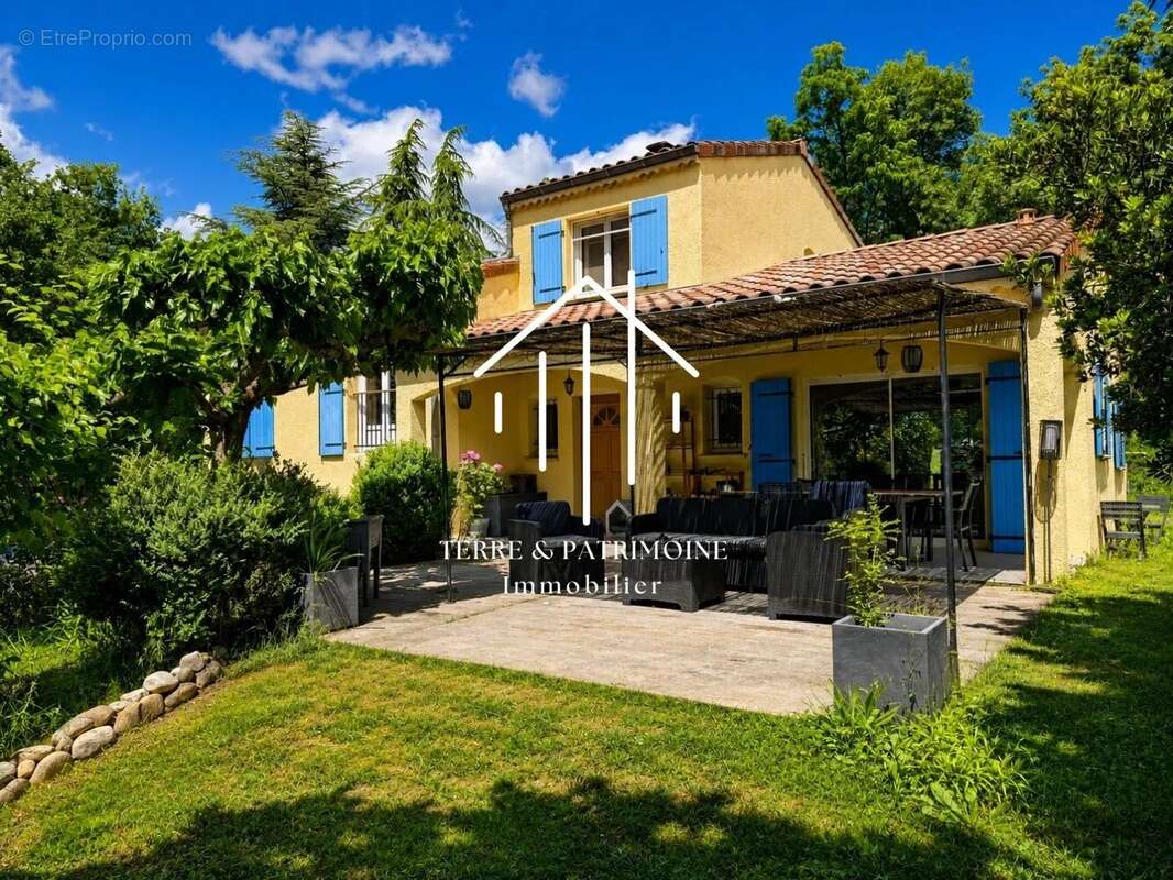 Maison à BEAULIEU