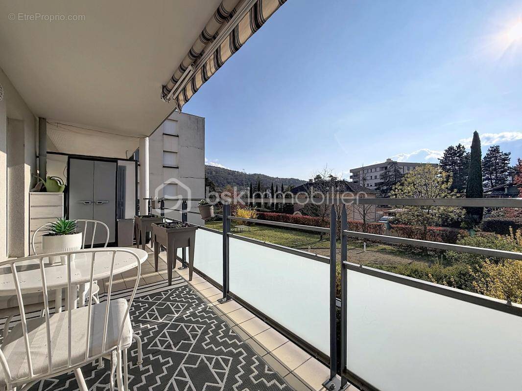 Appartement à ECHIROLLES