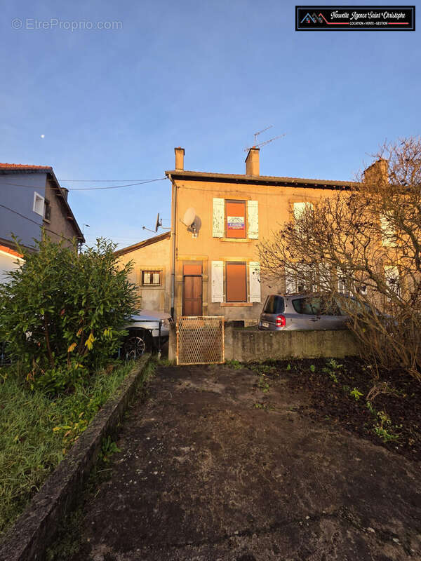 Maison à HOMECOURT