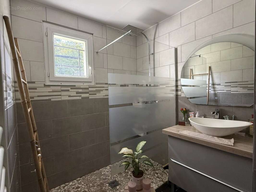 Maison à VILLEBOUGIS