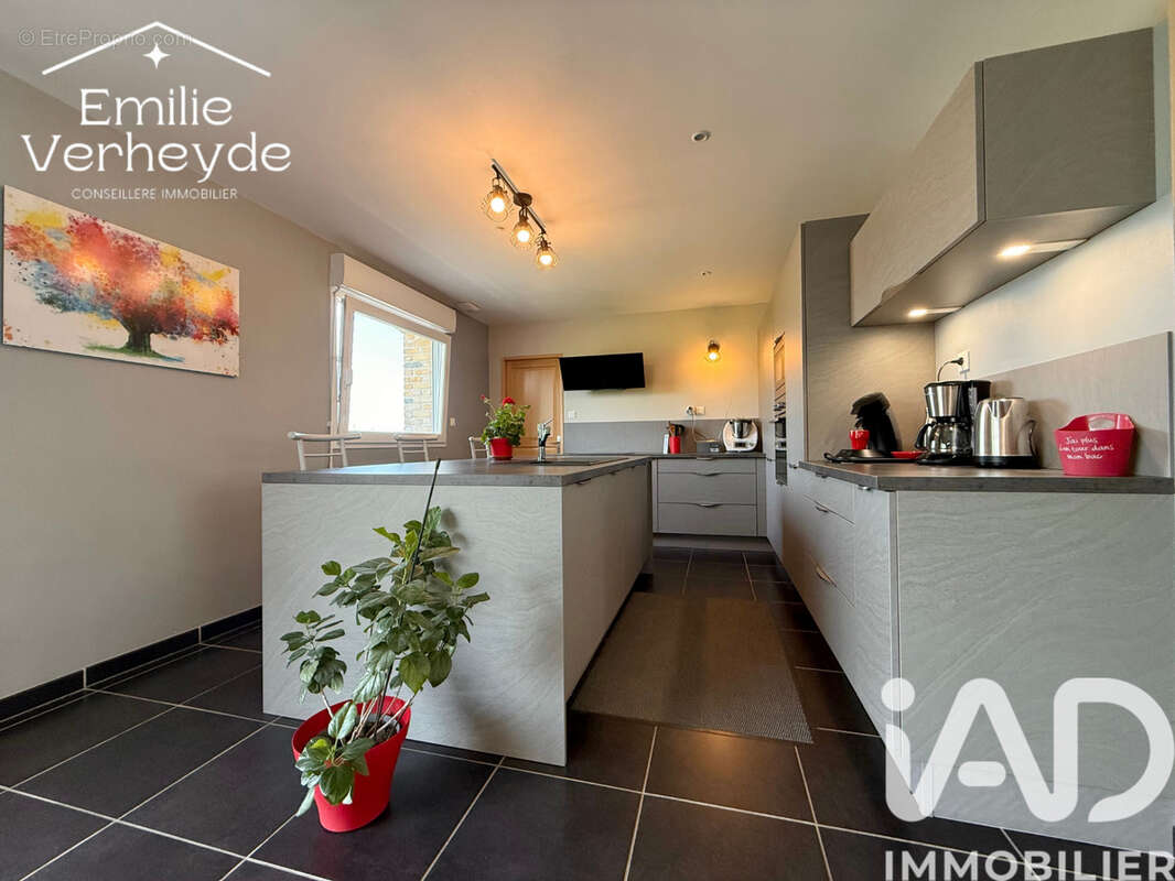Maison 138 m² à Buysscheure  - photo 5