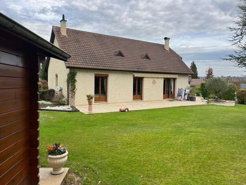 Maison à PONT-L&#039;EVEQUE