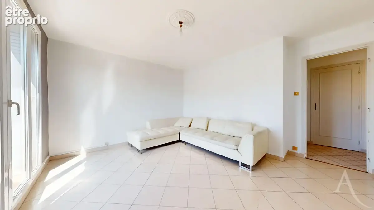 Appartement Grenoble 2 pièce(s) 55 m2 - photo 2