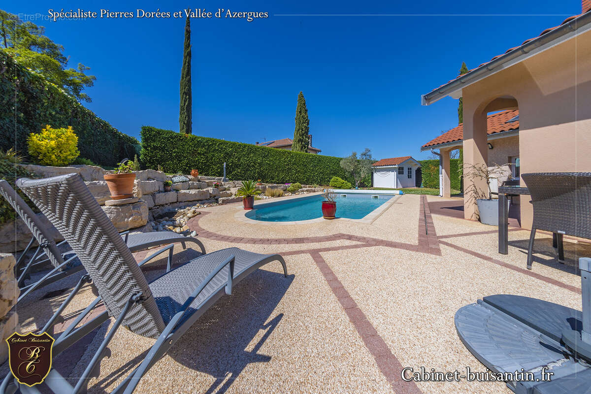 Maison à SAINT-GERMAIN-SUR-L'ARBRESLE