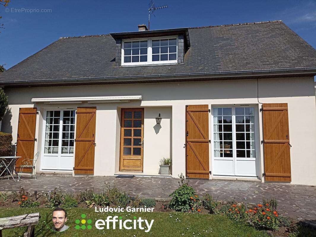 Maison à MORTAIN