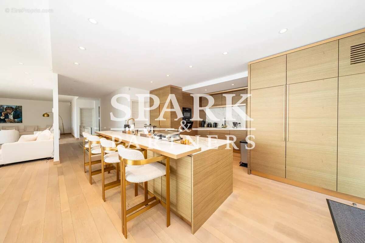 Maison à ROQUEBRUNE-CAP-MARTIN