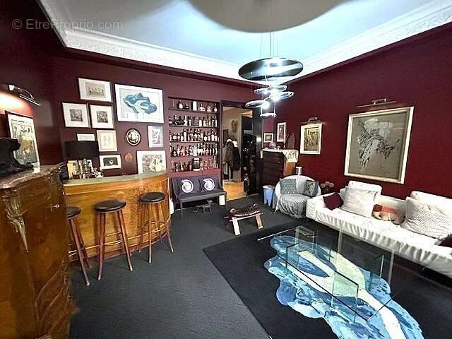 Appartement à PARIS-9E