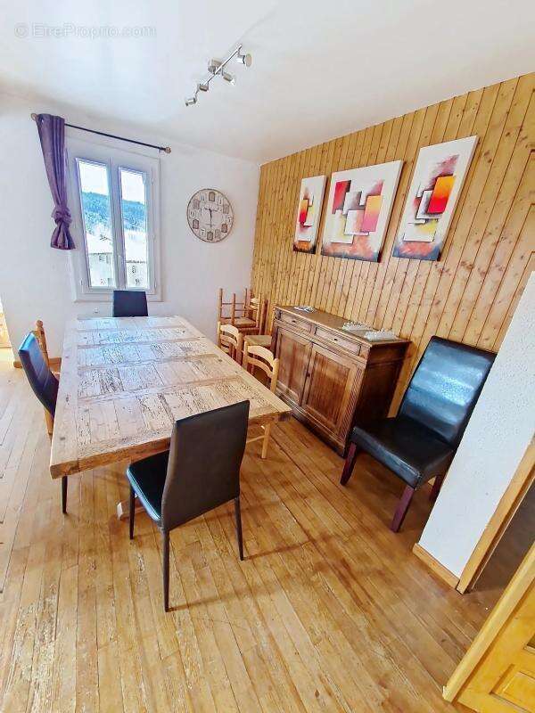 Appartement à FORMIGUERES