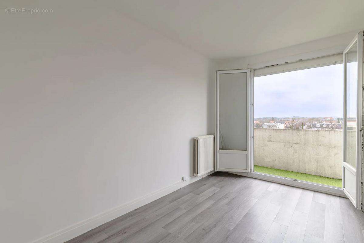 Appartement à LE BOURGET