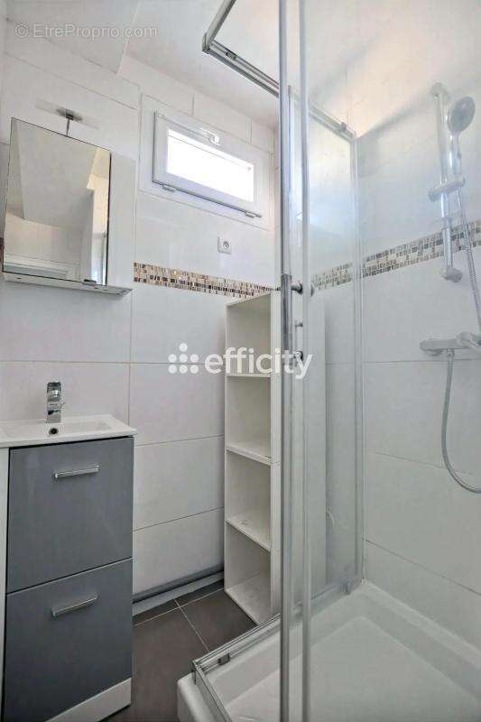 Appartement à FEYZIN