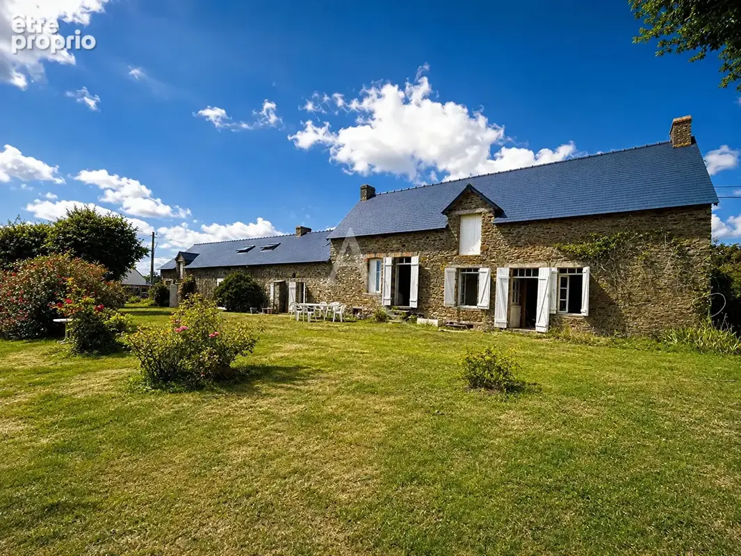 Maison à DERVAL