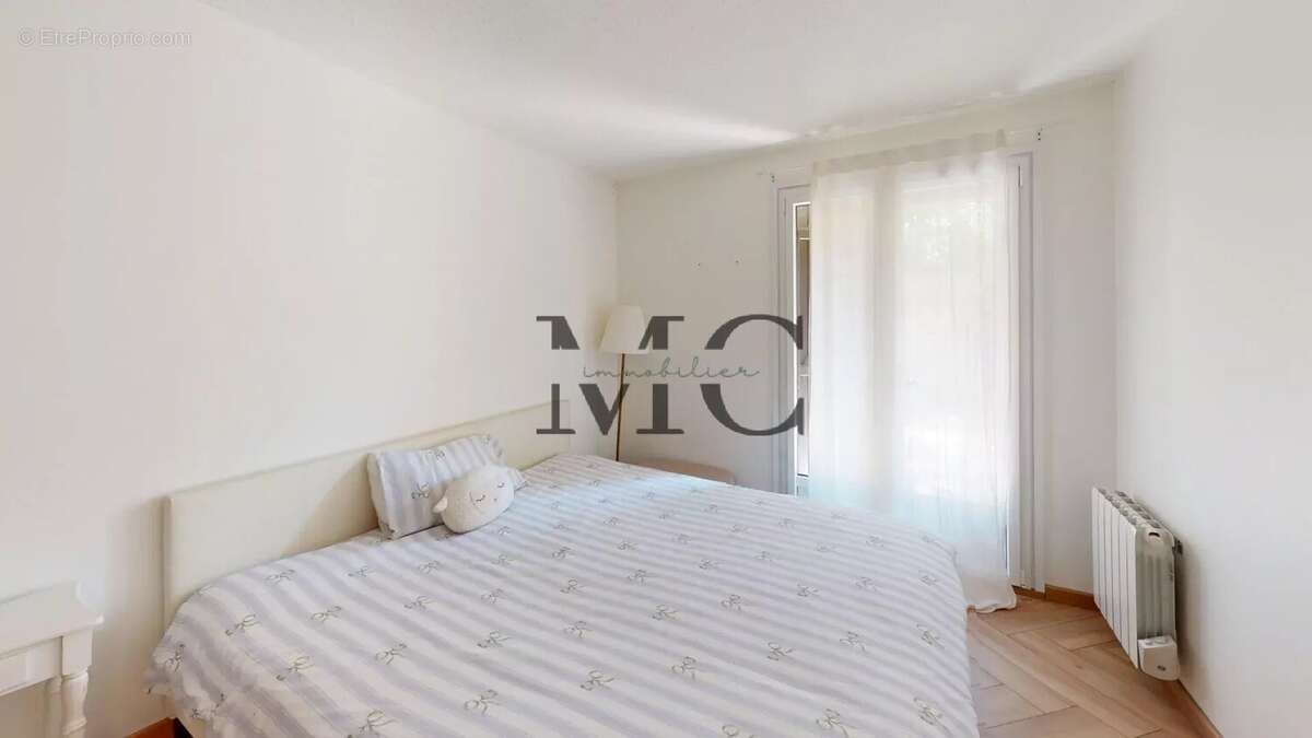 Appartement à MARSEILLE-11E
