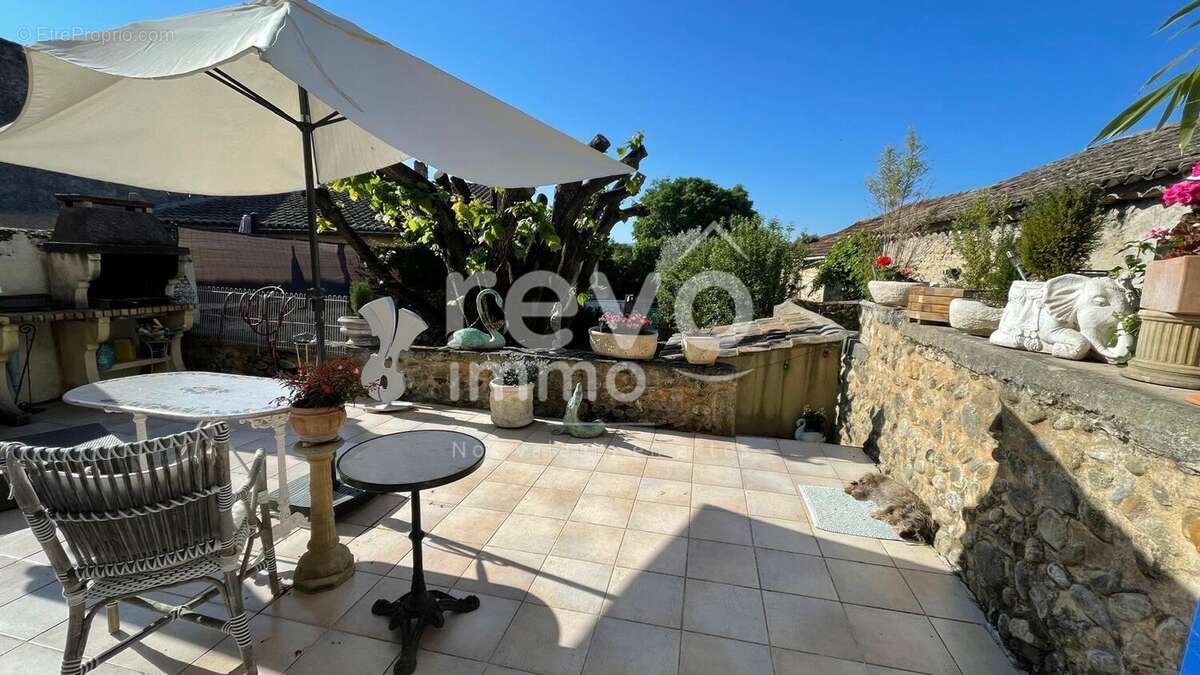 Maison à SAINT-MAURICE-SUR-EYGUES