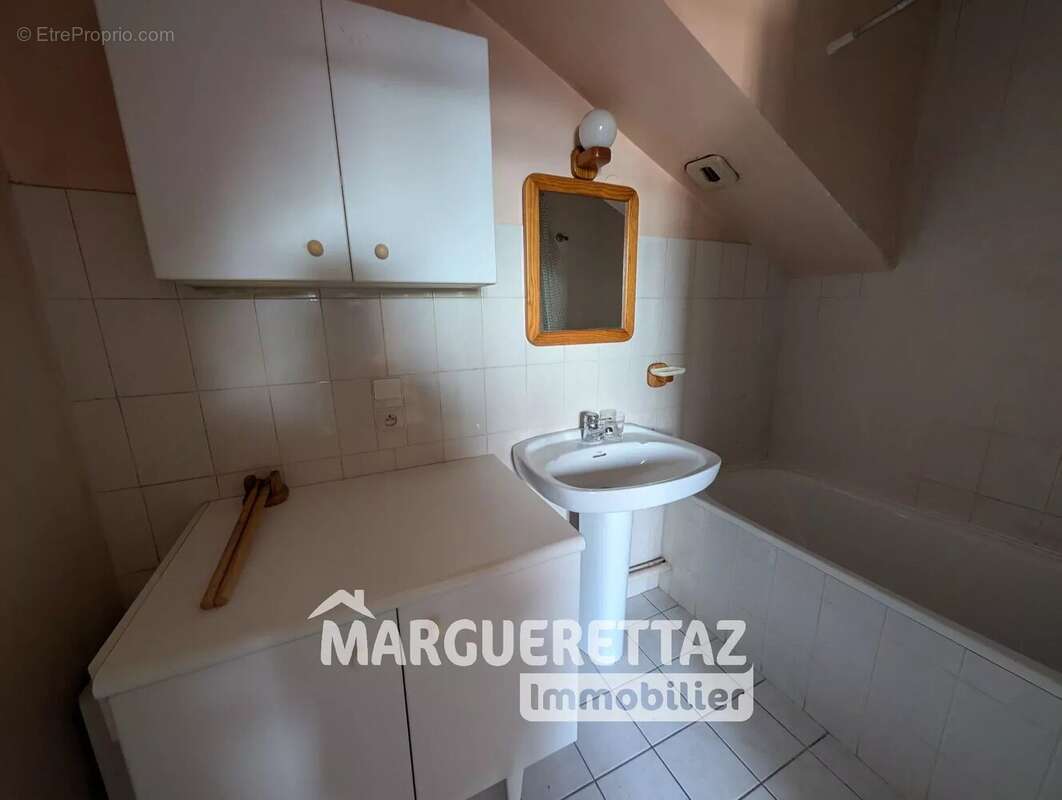 Appartement à MARNAZ