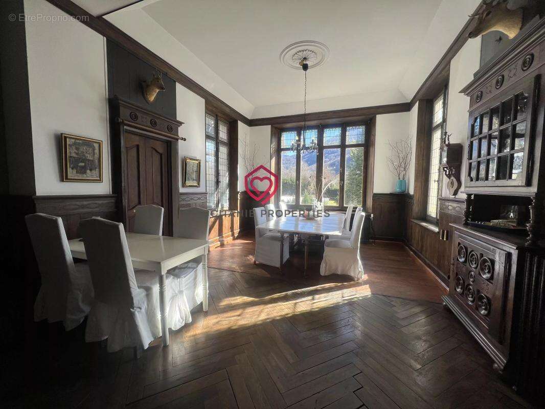 Maison à SAINT-BEAT