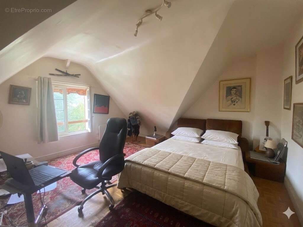 Maison à BENNECOURT