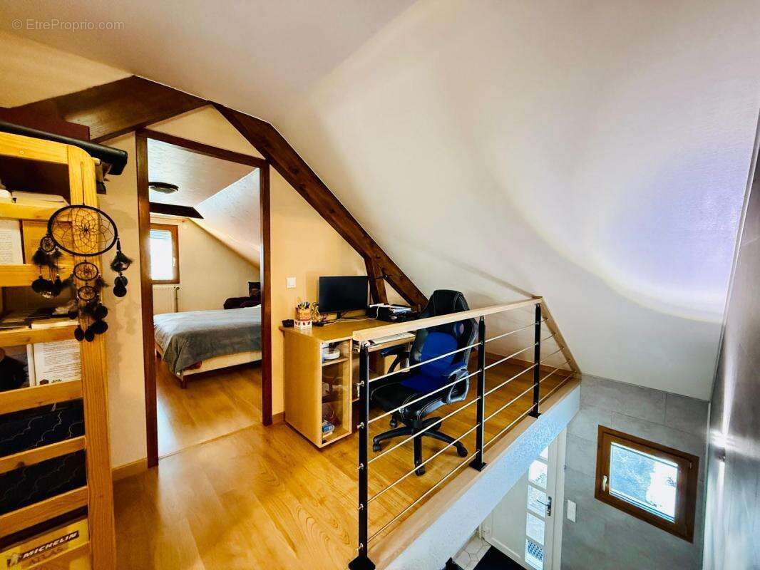 Maison à PONTARLIER