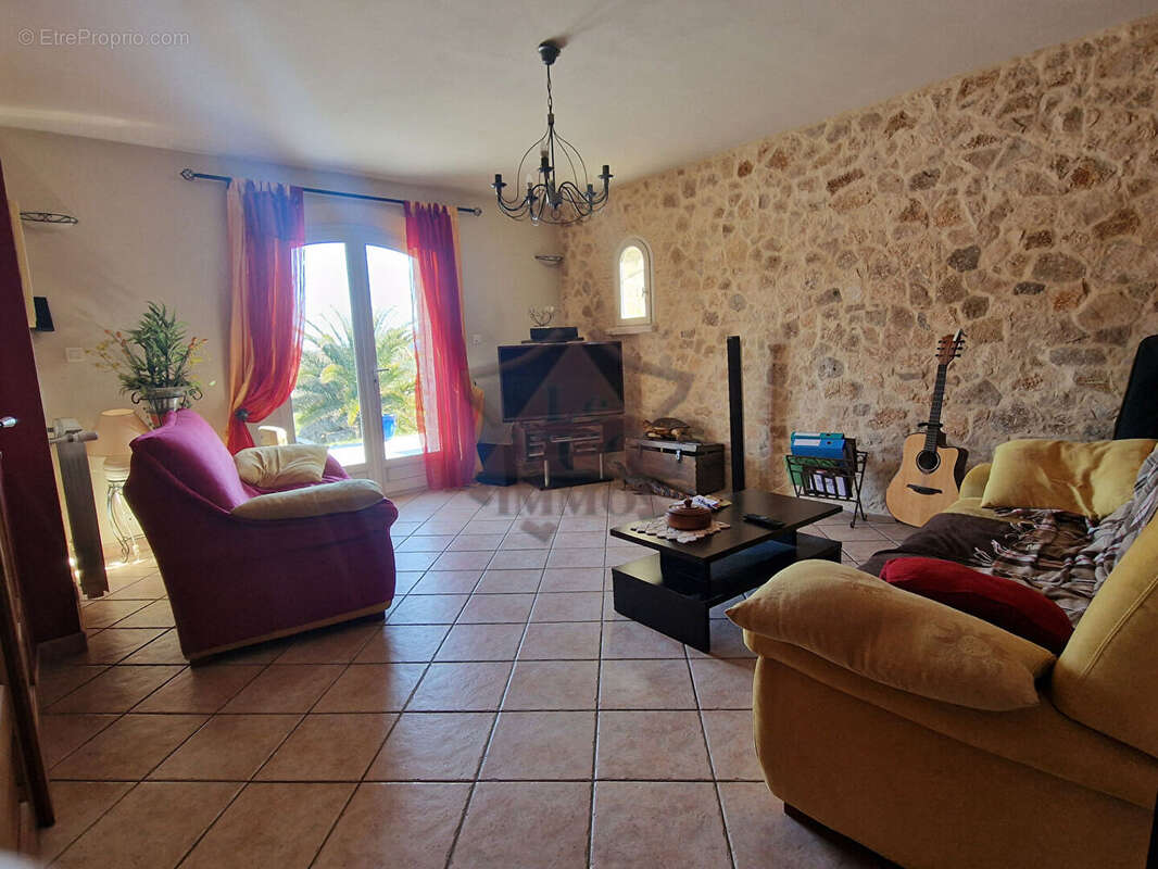 Maison à SAINT-AMBROIX