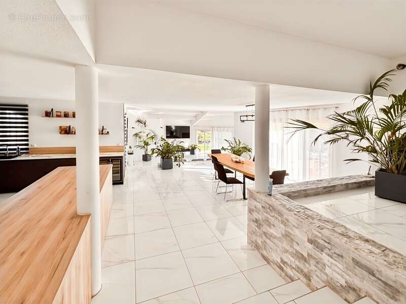Maison d’exception à vendre – Domaine du Golf à Juvignac - photo 16