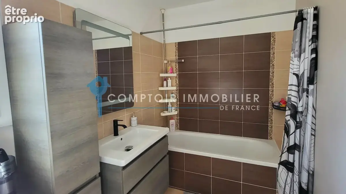 DPT GARD (30), à vendre, secteur BRIGNON, maison de 80m2 habitables, de plain-pied, type 3, jardin et abr - photo 8