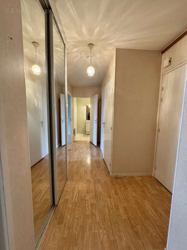 Appartement T3 avec balcon Sud-Ouest - photo 5